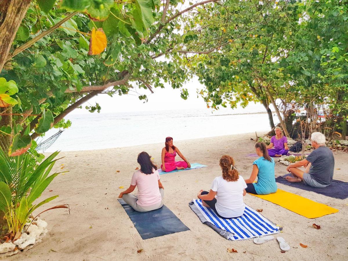 Summer Vibes Beach Front Rasdhoo 外观 照片